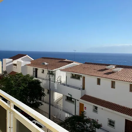 בית הארחה Superior In Cristianos With Sea View ארונה